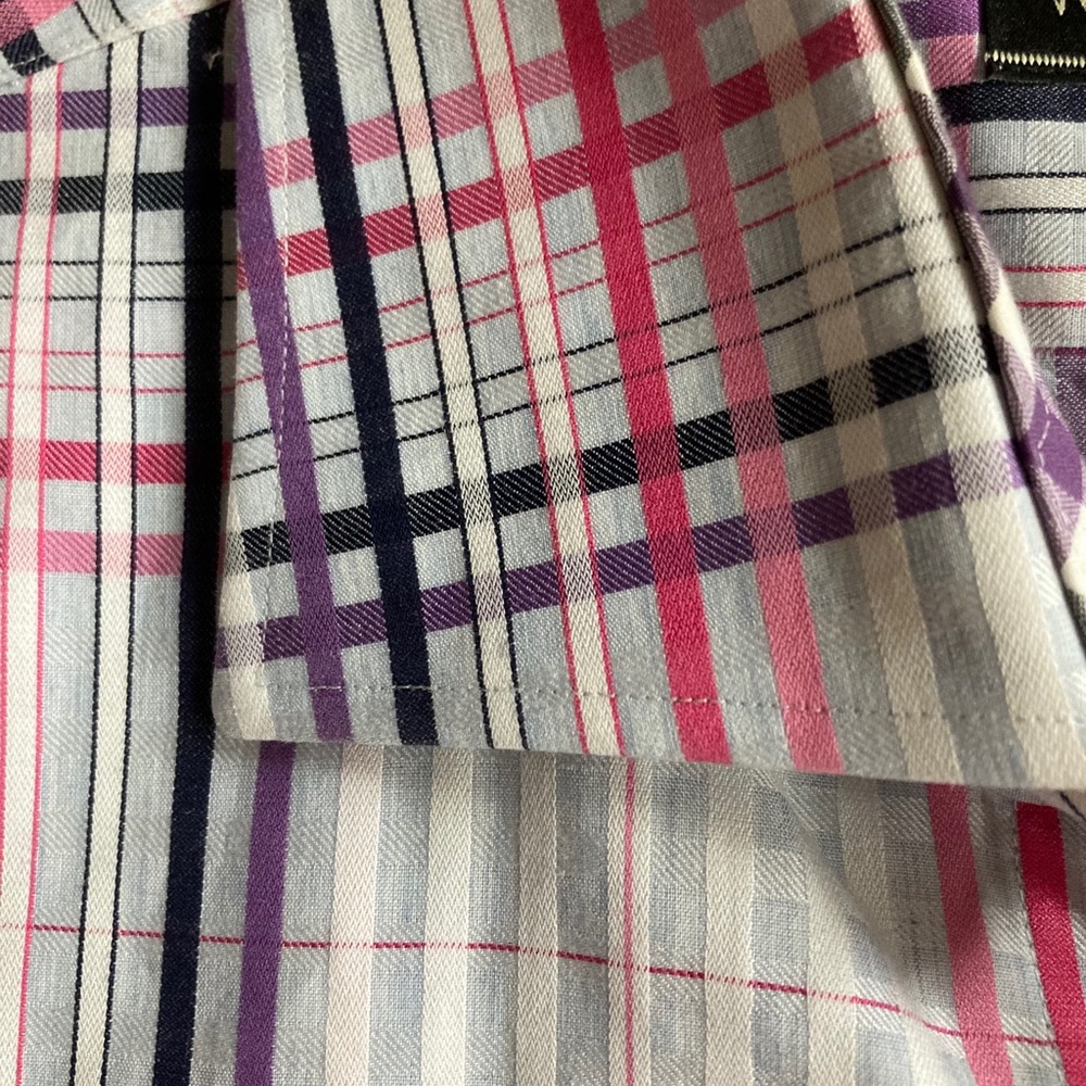 Neiman Marcus patterned button up shirt - Picture 6 of 7